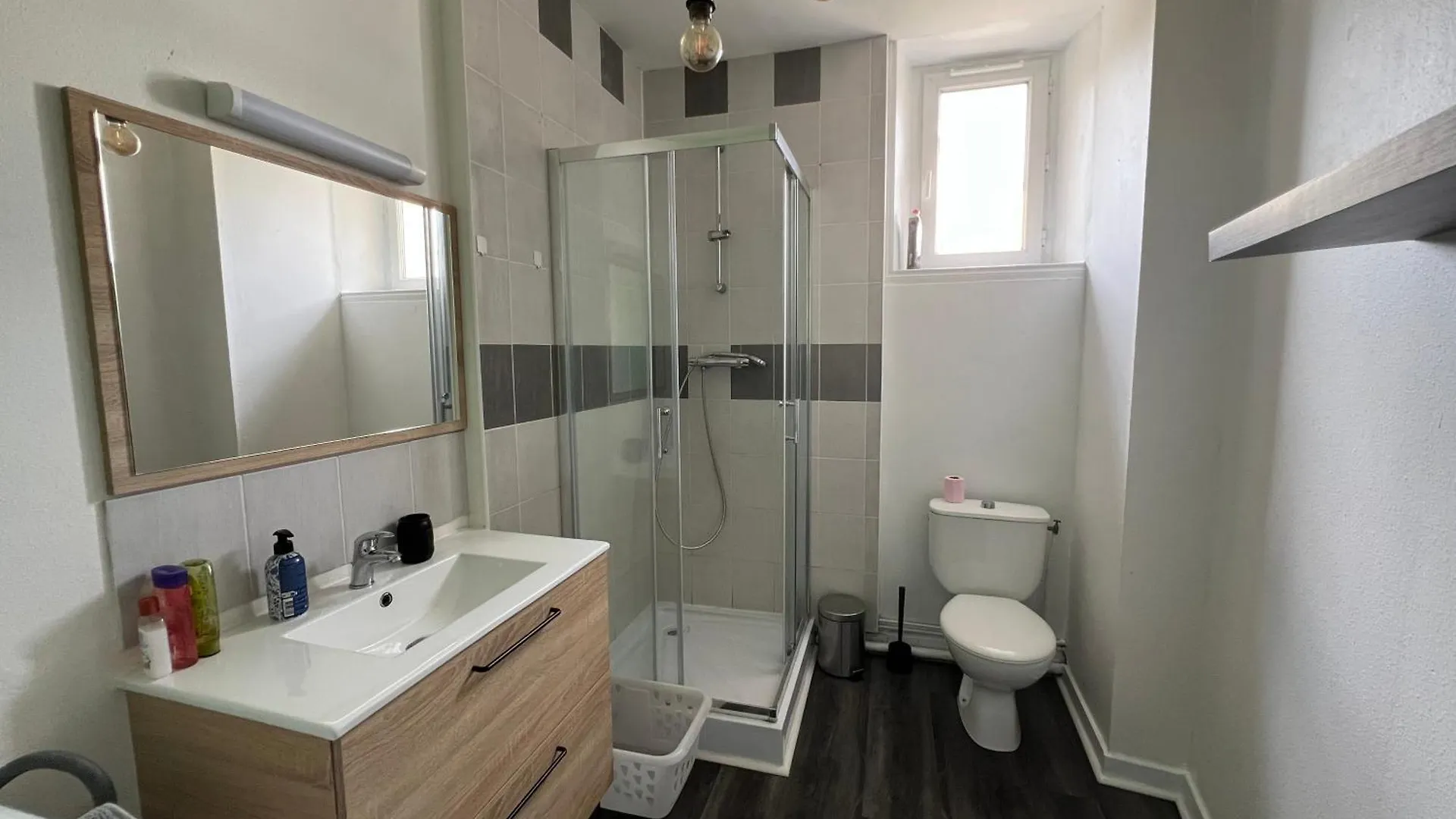 Joli T1 Avec Parking Gratuit Apartment Brest