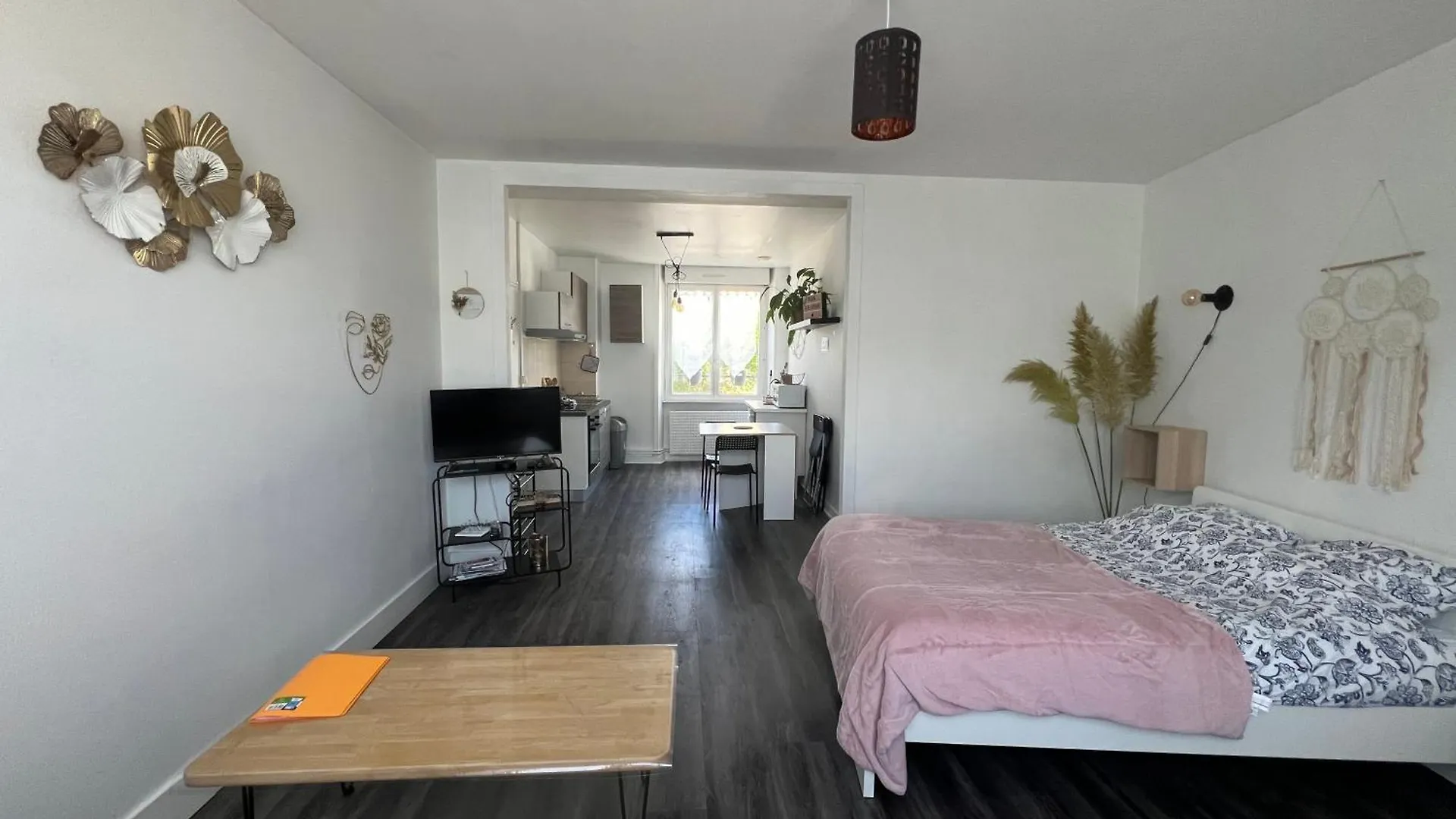 Joli T1 Avec Parking Gratuit Apartment Brest